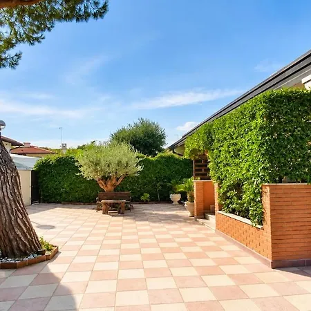 Luxury, Lido Di Vila *