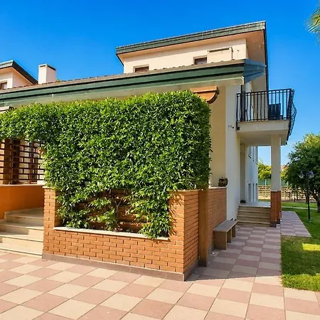 Luxury, Lido Di Vila