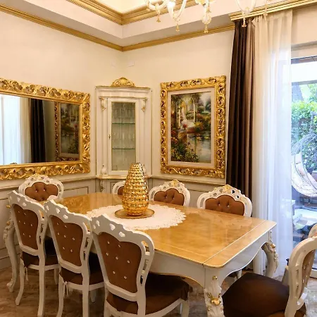 Luxury, Lido Di Vila *