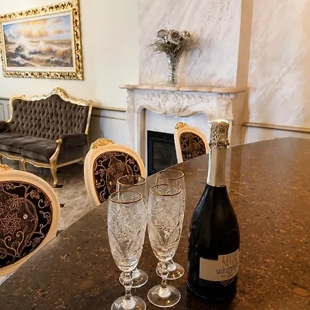 Vila Luxury, Lido Di Benátky